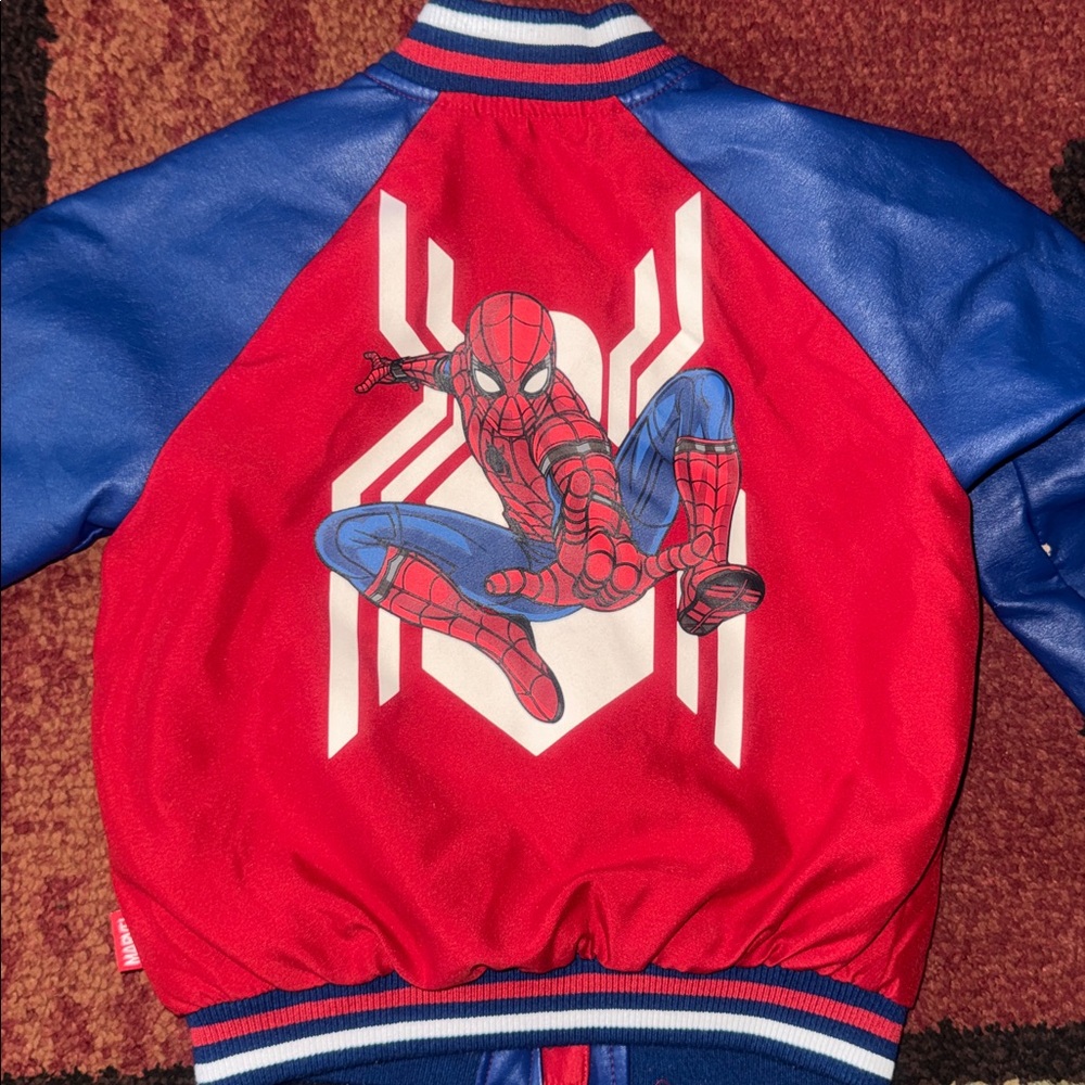 90’s‎ Spider Man Red and Blue Varsity Jacket - Picture 4 of 7